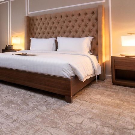 Suknai Royal Hotel 哈伊勒 外观 照片