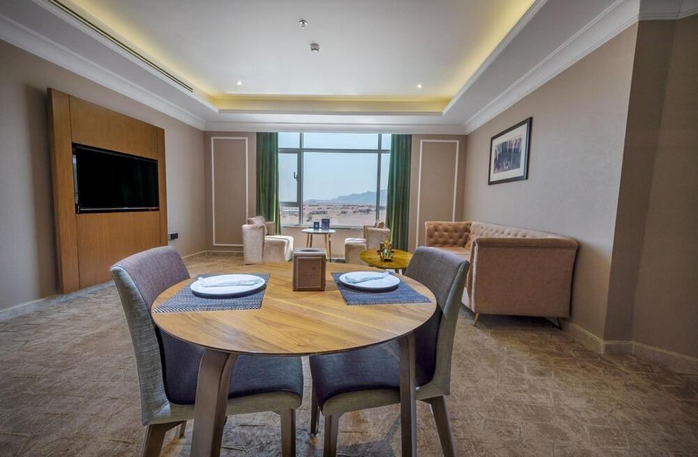 Suknai Royal Hotel 哈伊勒 外观 照片