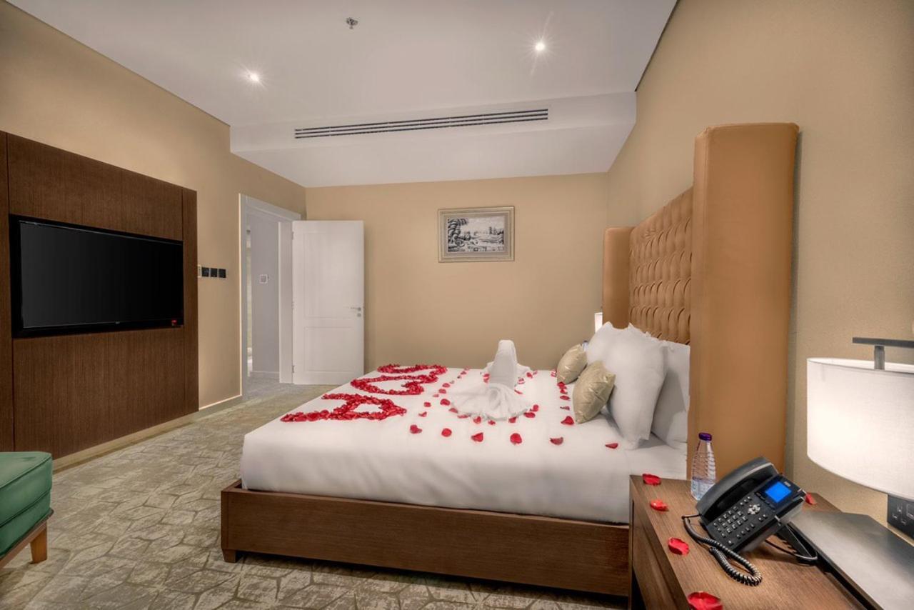 Suknai Royal Hotel 哈伊勒 外观 照片