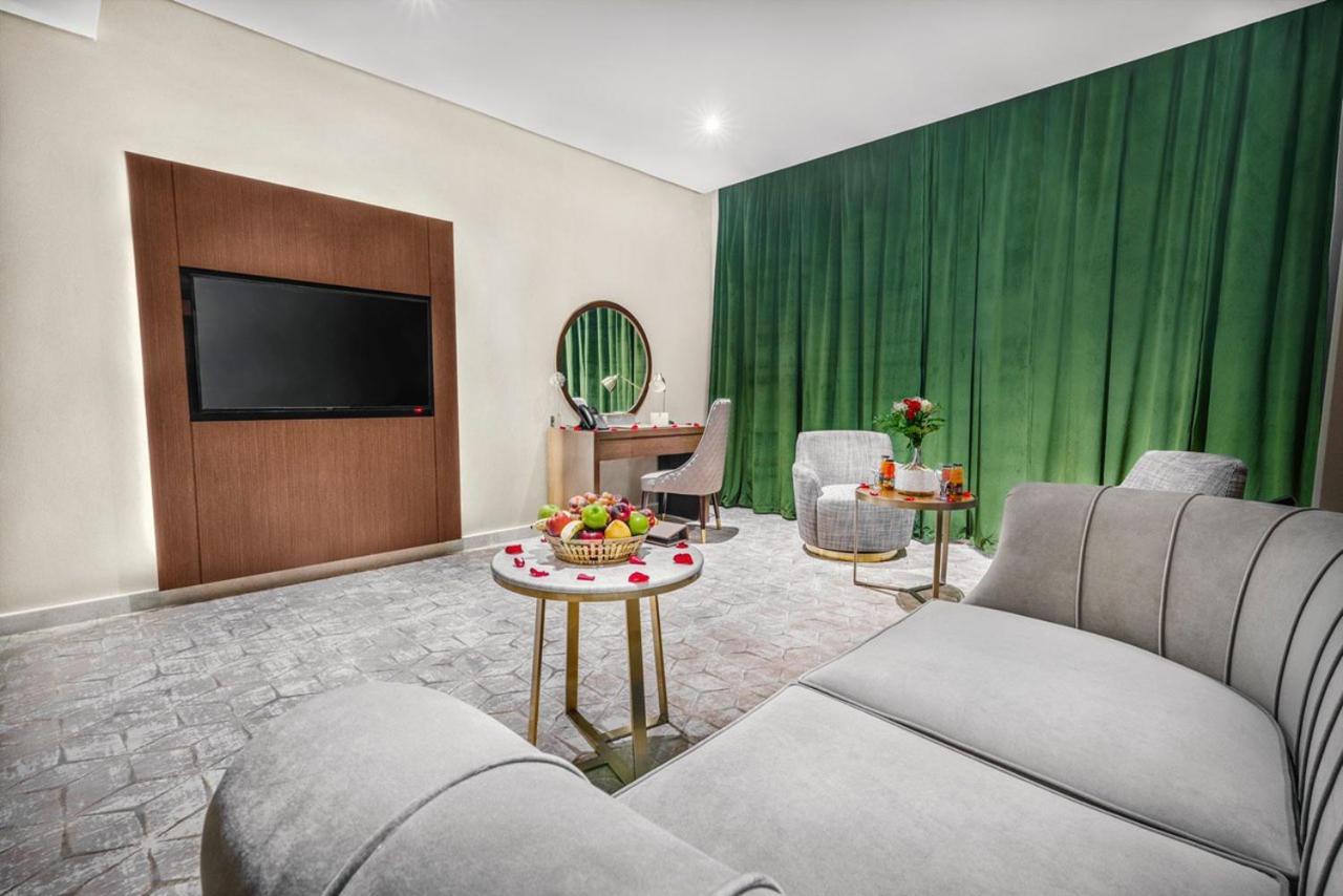 Suknai Royal Hotel 哈伊勒 外观 照片