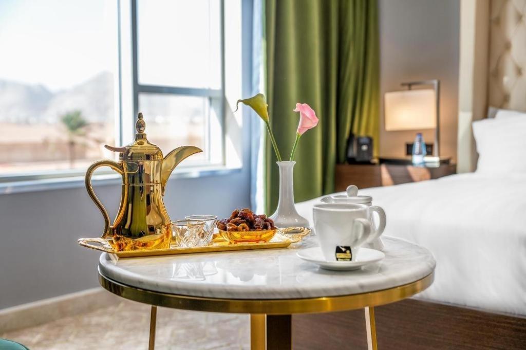 Suknai Royal Hotel 哈伊勒 外观 照片